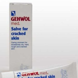 Gehwol med lábápoló kenőcs repedezett bőrre